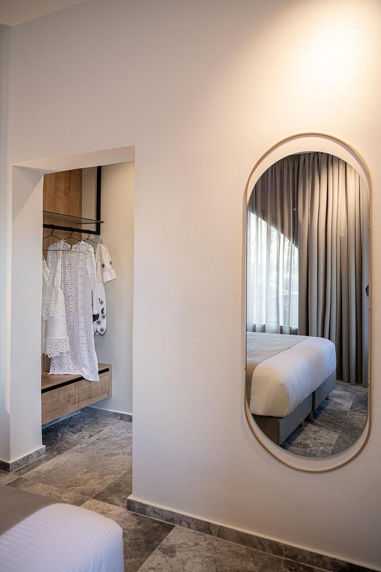 Ethos Suites Chrissi Akti Chania Quarto foto